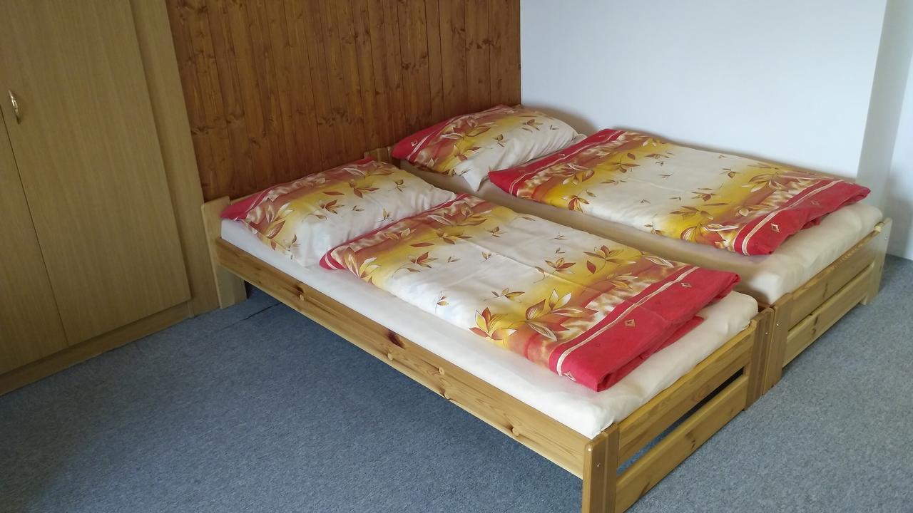 Apartman Utvina Luaran gambar